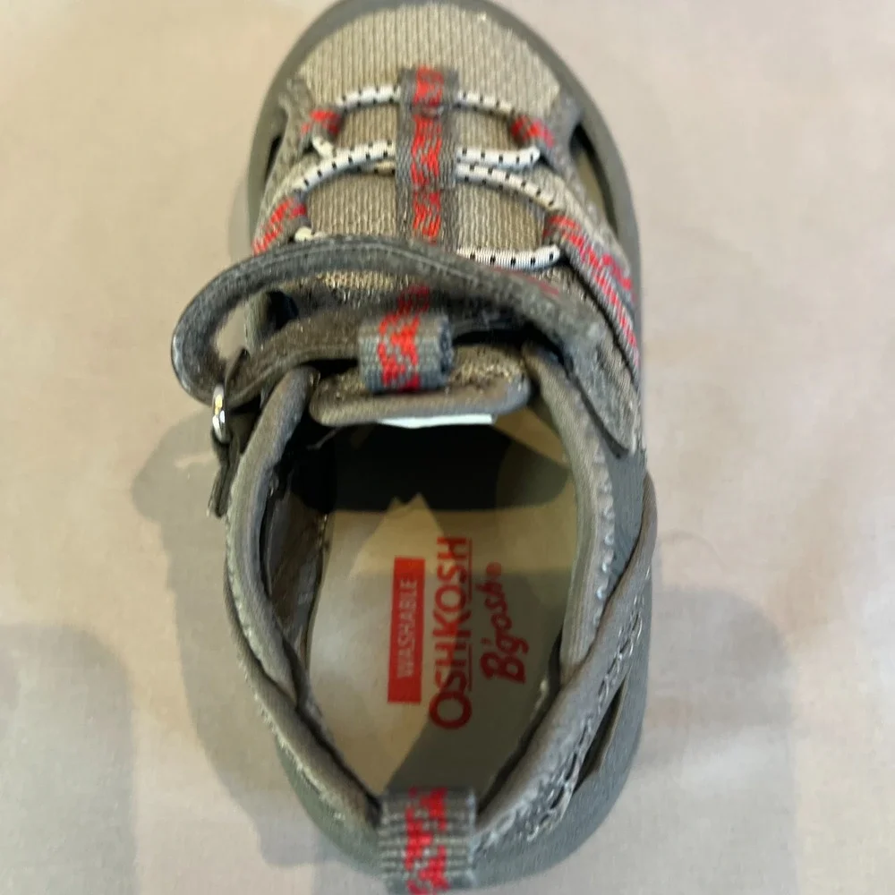 Oshkosh B'Gosh Abe Play Toddler 8 M Strappy Gray Red Textile Closed Toe Sandals